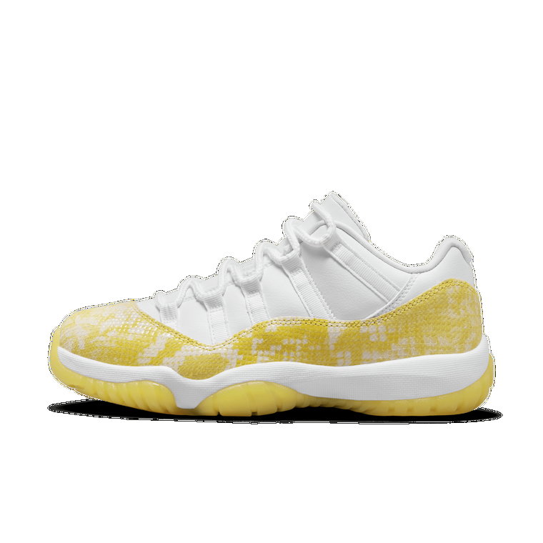 Buty damskie Air Jordan 11 Retro Low - Biel