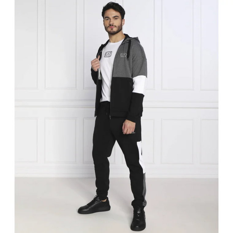 EA7 Dres | Regular Fit