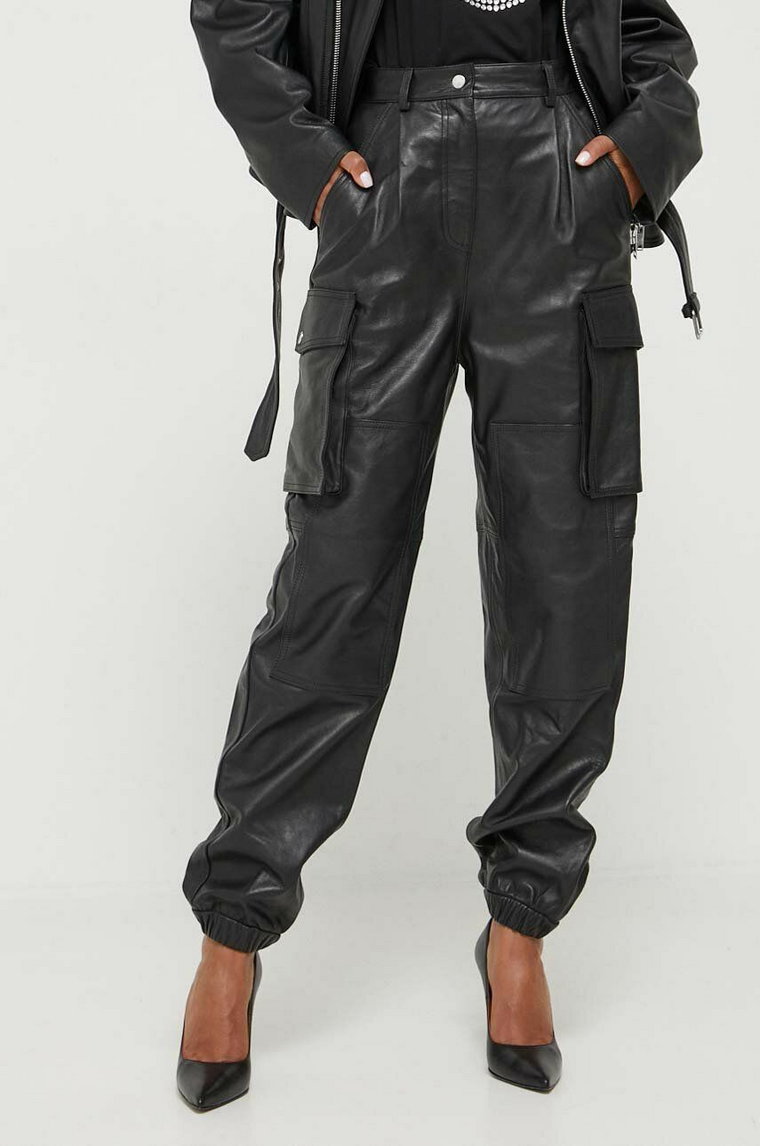 Moschino Jeans spodnie skórzane damskie kolor czarny fason cargo high waist