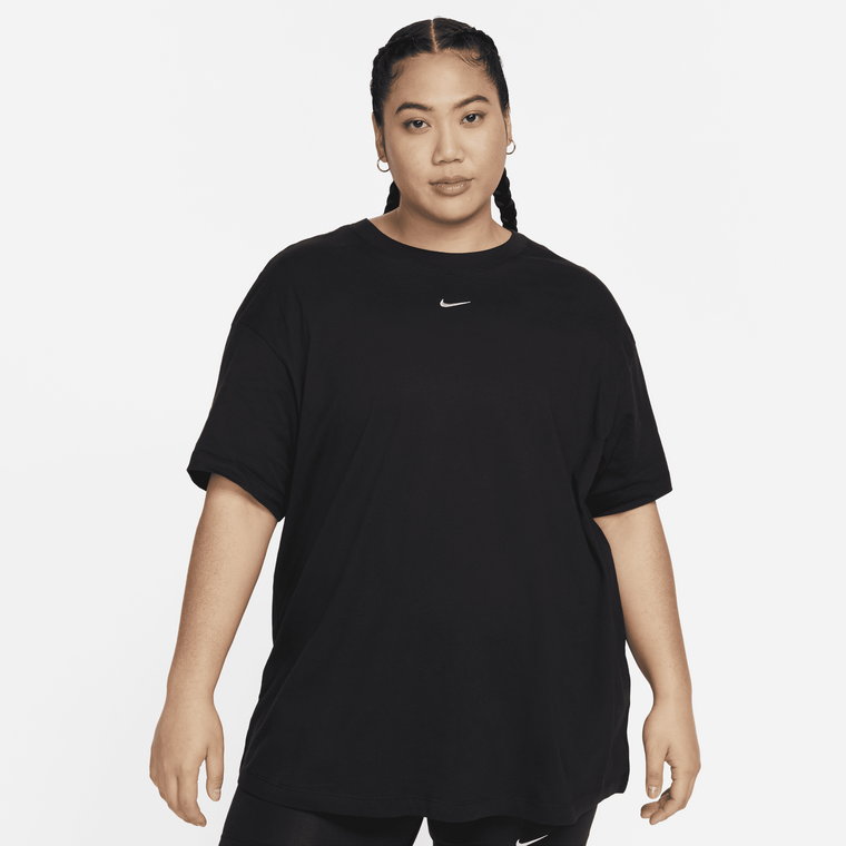 T-shirt damski Nike Sportswear Essential (duże rozmiary) - Czerń