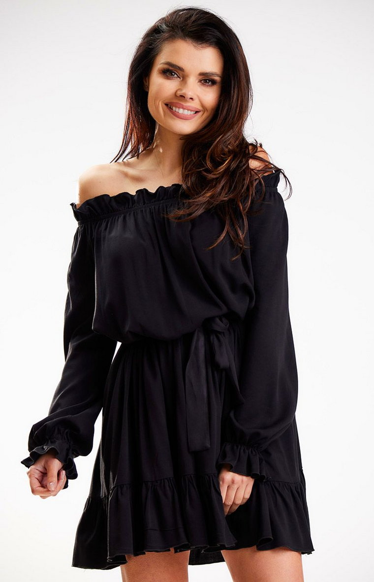 Zwiewna wiskozowa sukienka hiszpanka w kolorze czarnym A578, Kolor czarny, Rozmiar S/M, Awama