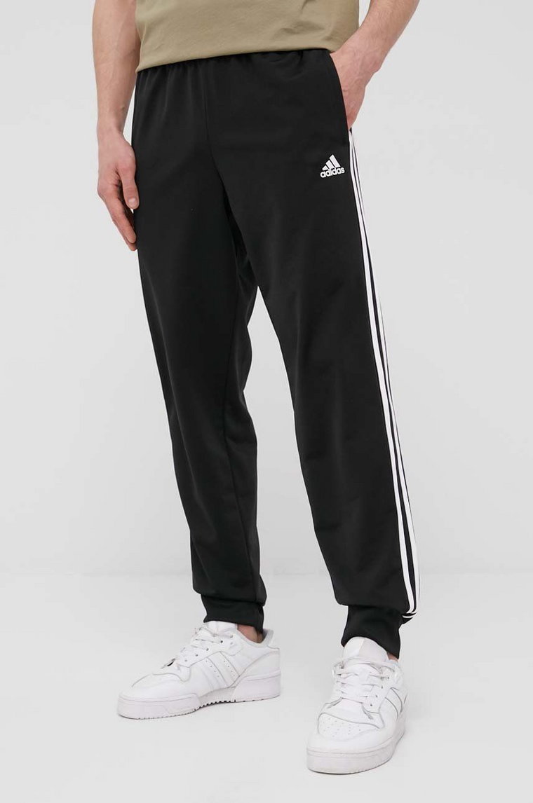 adidas spodnie Essentials męskie kolor czarny z aplikacją  H46105