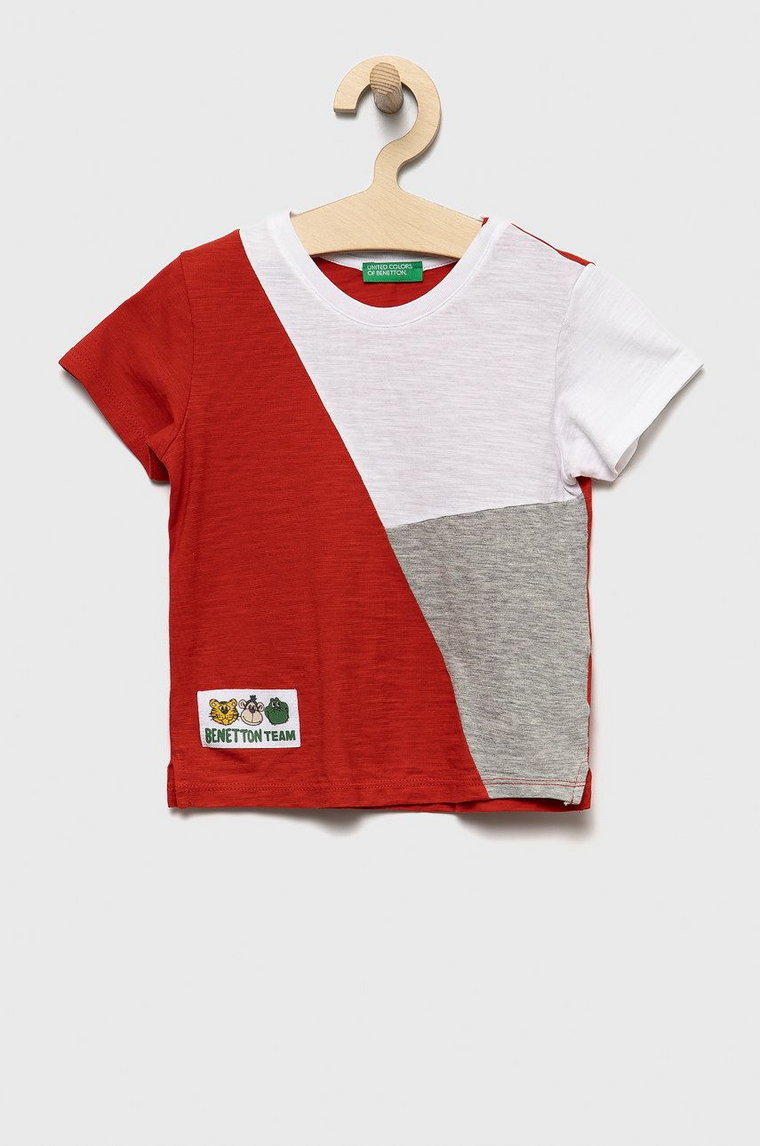 United Colors of Benetton t-shirt bawełniany dziecięcy kolor czerwony z aplikacją