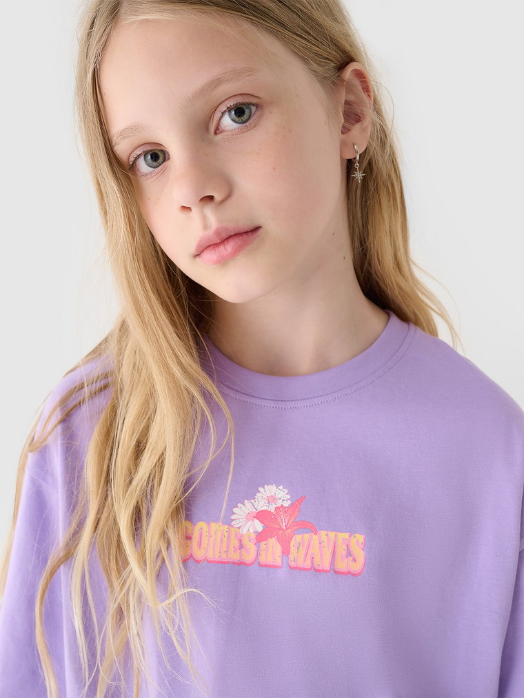 T-shirt oversize z nadrukiem dziewczęcy - fioletowy