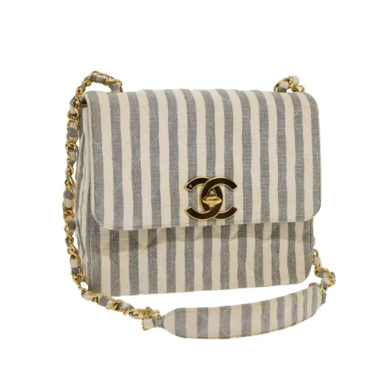 Pre-owned Canvas chanel-bags Chanel Vintage