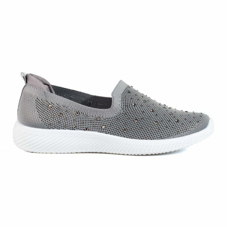 Szare materiałowe buty wsuwane slip on z ćwiekami T.Sokolski