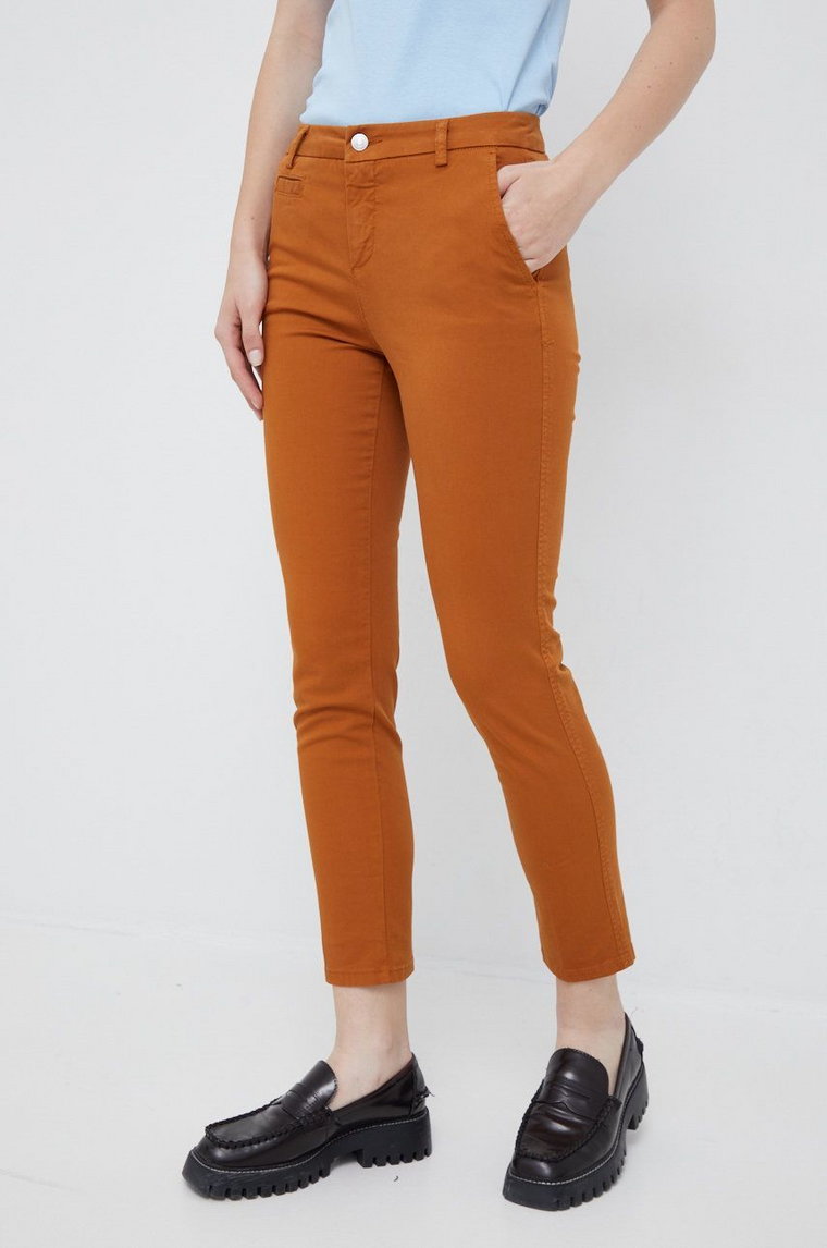 United Colors of Benetton spodnie damskie kolor brązowy proste medium waist