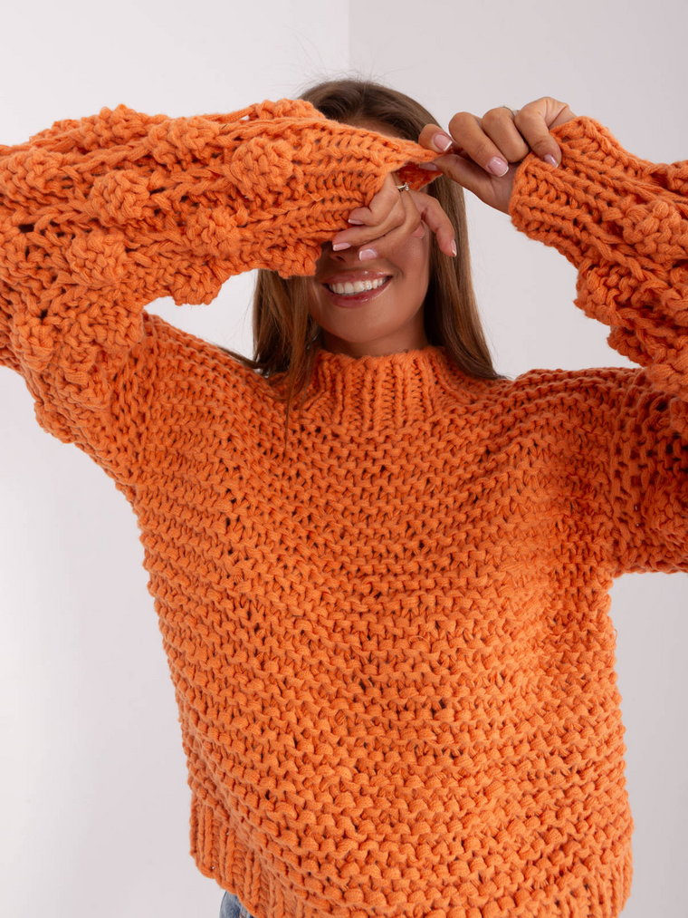 Sweter oversize pomarańczowy casual dekolt okrągły rękaw długi bufiasty