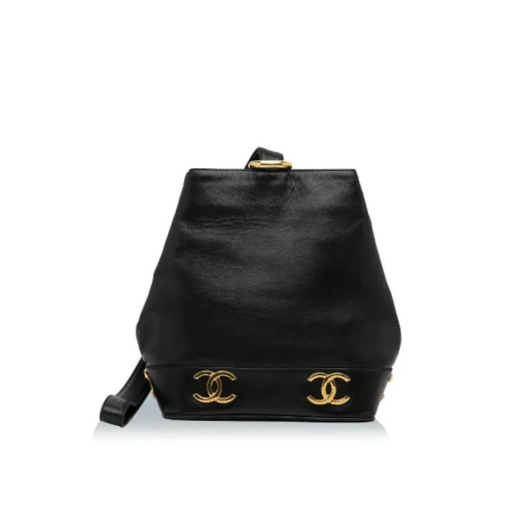 Używana czarna skórzana torba wiaderko Chanel Vintage