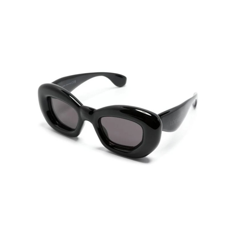 Czarne okulary przeciwsłoneczne z oryginalnymi akcesoriami Loewe