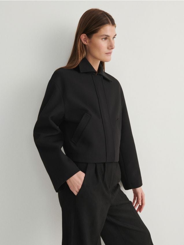 Reserved - Krótka kurtka koszulowa - czarny