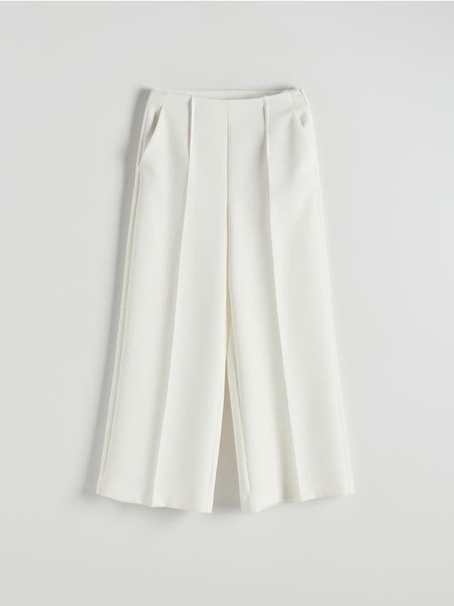 Reserved - Spodnie culotte z wiskozą - biały