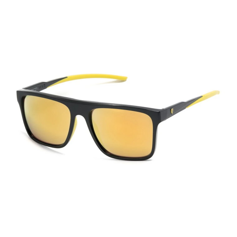 Czarne okulary przeciwsłoneczne z akcesoriami Ferrari