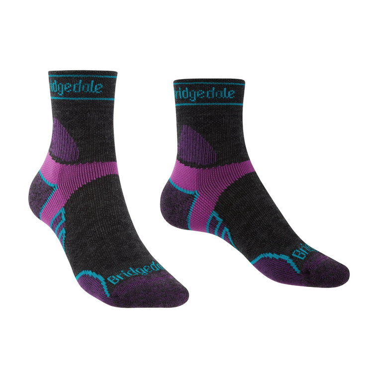 Damskie skarpety do biegania Bridgedale Lightweight T2 Merino Sport 3/4 Crew charcoal/purple - 35-37