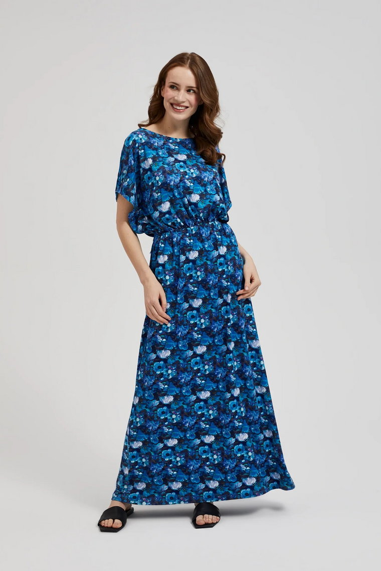 Sukienka maxi w tropikalny wzór niebieska