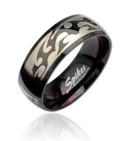 Czarny stalowy pierścionek z wzorem Tribal w srebrnym kolorze - Rozmiar : 59