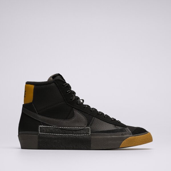 NIKE BLAZER MID PRO CLUB