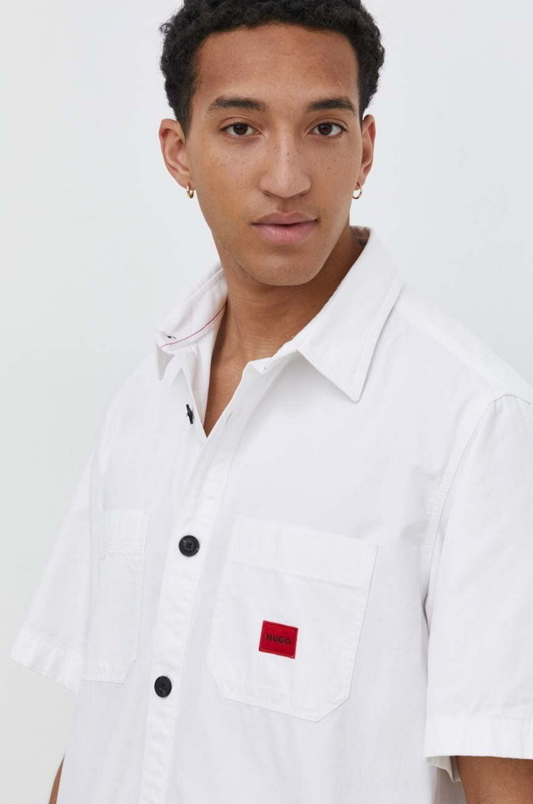 HUGO koszula bawełniana męska kolor biały relaxed z kołnierzykiem klasycznym 50495912