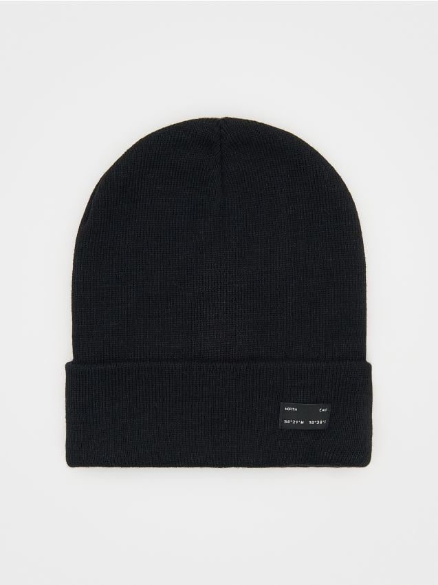 Reserved - Czapka beanie z naszywką - czarny