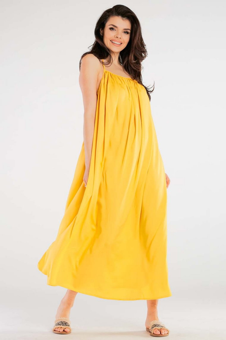 Długa Sukienka na Cienkich Ramiączkach z Rozcięciem - Żółta