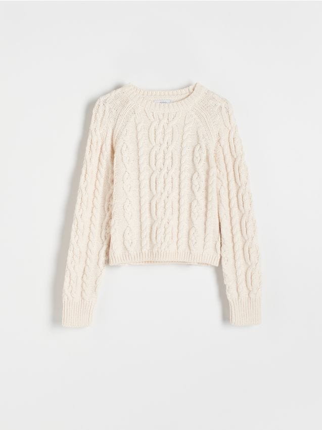 Reserved - Sweter w warkoczowy splot - kremowy