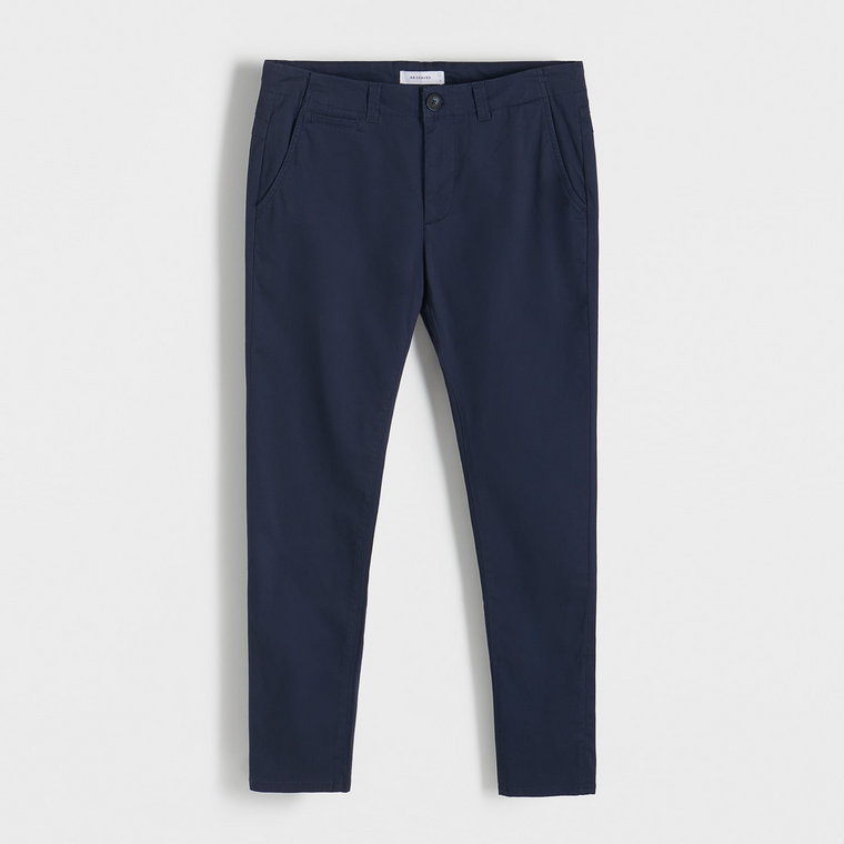 Reserved - Spodnie chino slim fit - granatowy