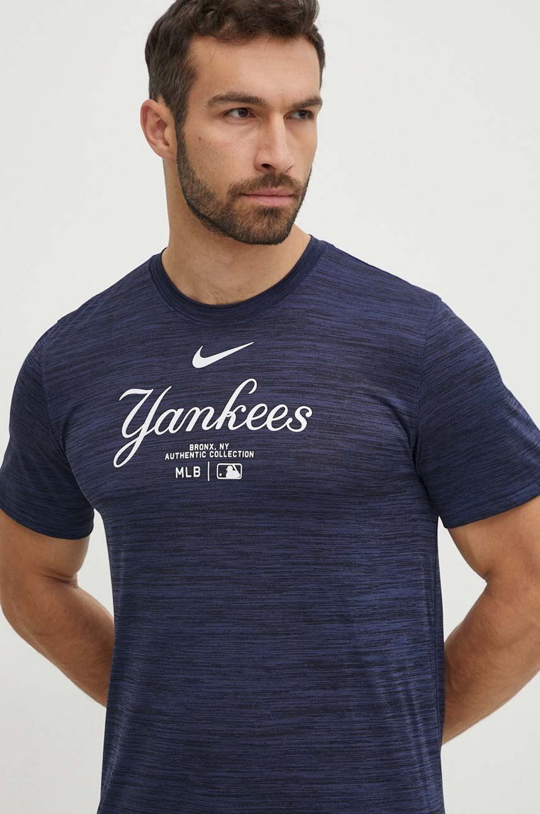 Nike t-shirt New York Yankees męski kolor granatowy z nadrukiem