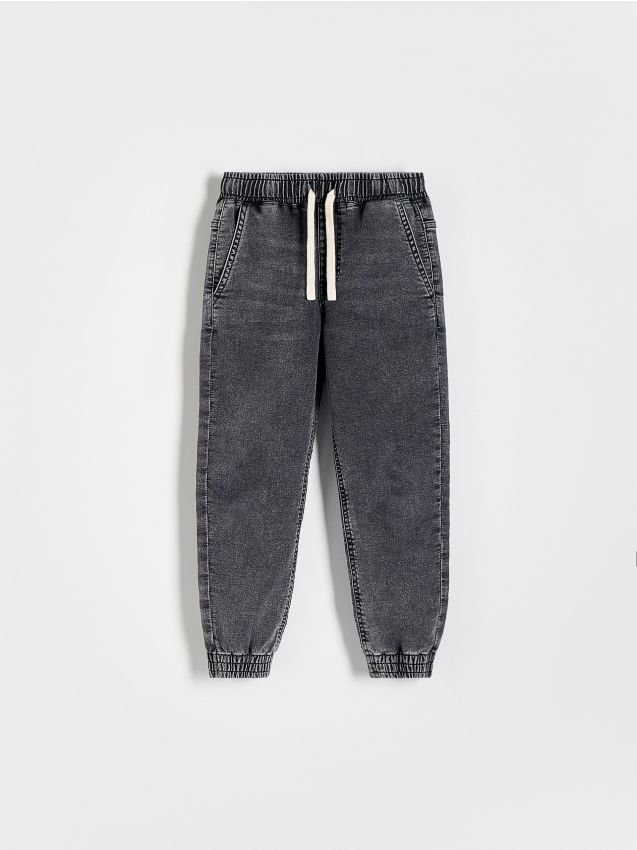 Reserved - Elastyczne jeansy jogger - jasnoszary