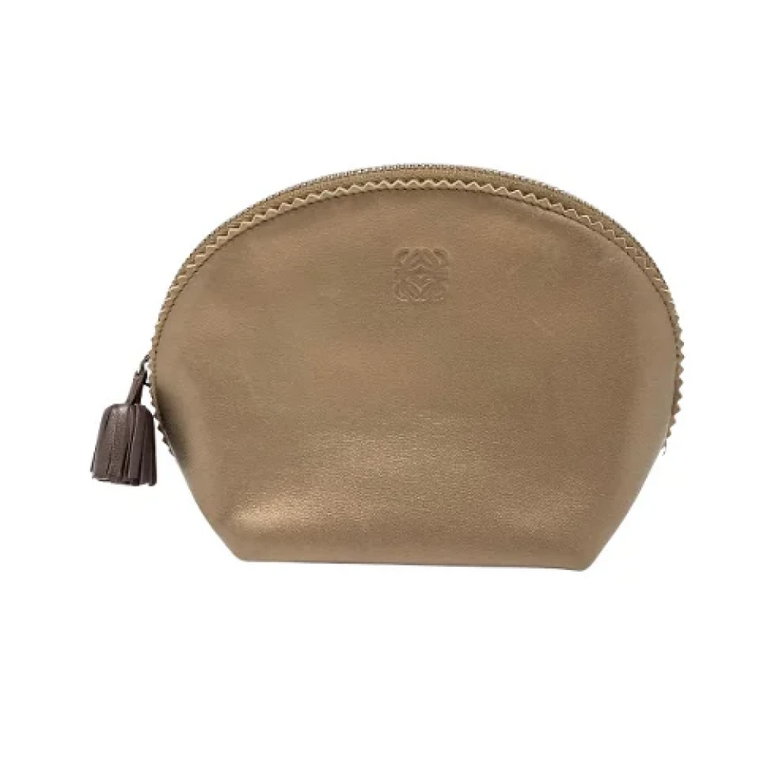 Pre-owned Leather clutches Loewe Pre-owned