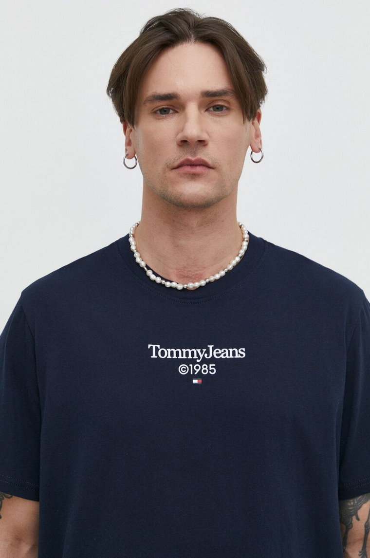 Tommy Jeans t-shirt bawełniany męski kolor granatowy z nadrukiem DM0DM18569