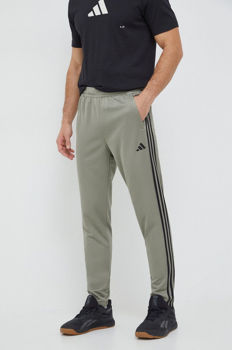 adidas Performance spodnie treningowe Training Essentials Base kolor szary z aplikacją  IT5412