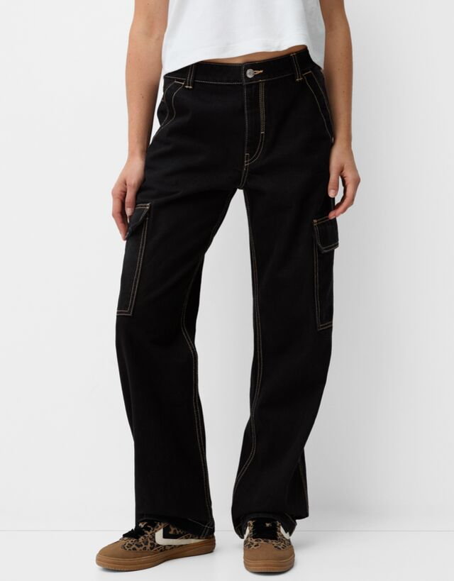 Bershka Jeansy Cargo O Prostym Kroju Kobieta 10-12 Czarny