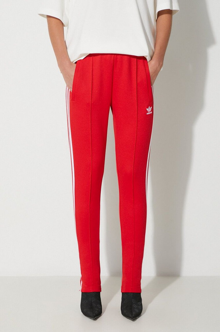adidas Originals spodnie dresowe SST Classic TP kolor czerwony z aplikacją IK6603