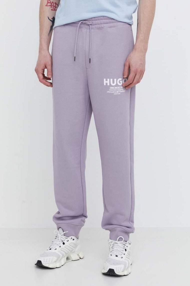 Hugo Blue spodnie dresowe bawełniane kolor fioletowy z nadrukiem 50510734