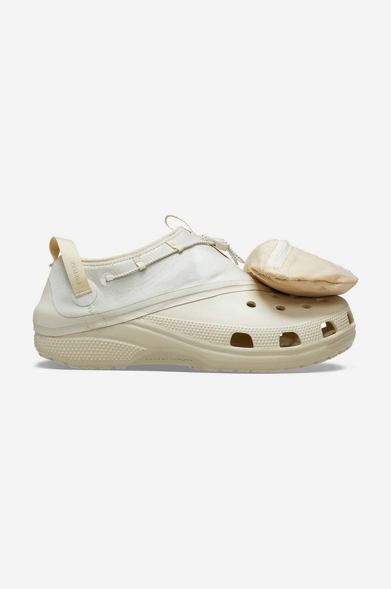 Crocs sandały x Satisfy kolor beżowy 208552.BONE