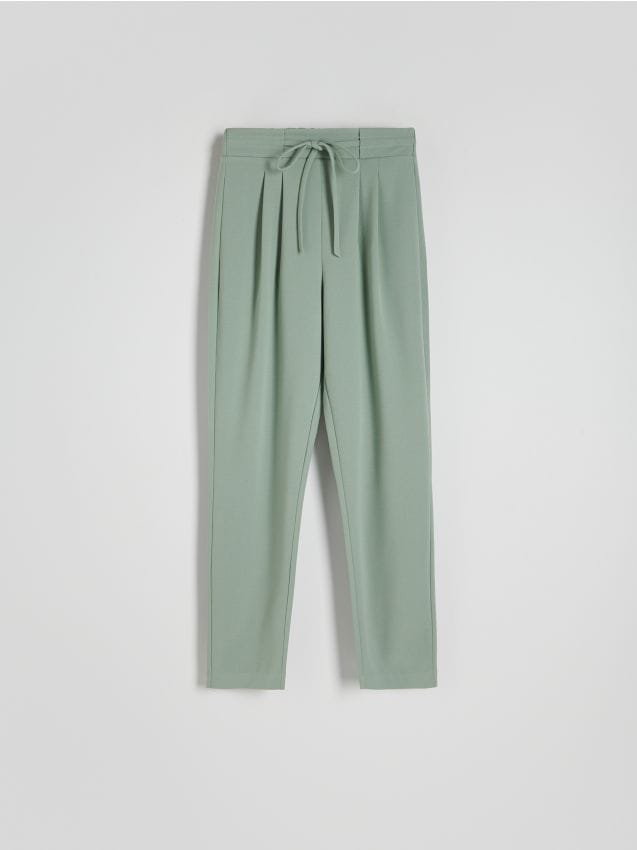 Reserved - Gładkie spodnie z wiązaniem - jasnozielony