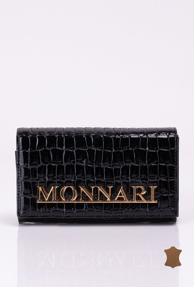 Mały portfel z napisem Monnari