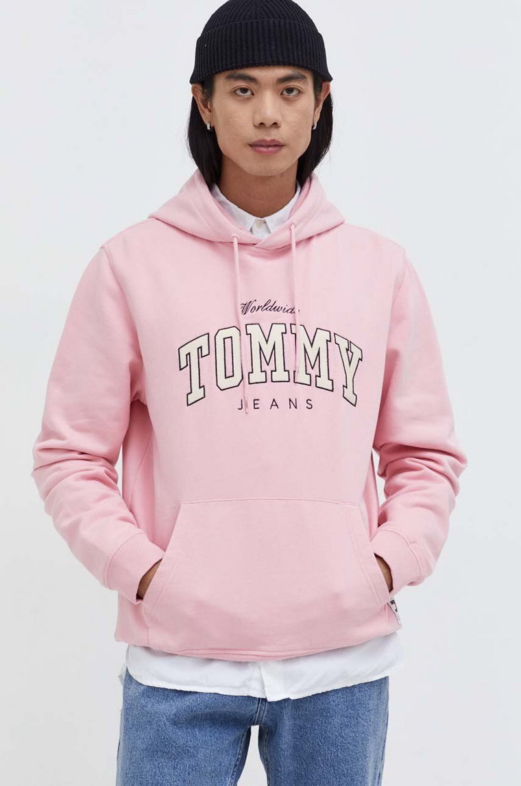 Tommy Jeans bluza bawełniana męska kolor różowy z kapturem z aplikacją DM0DM18401