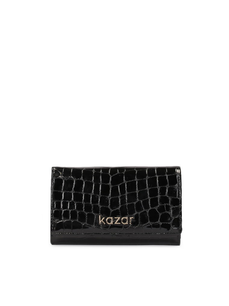 Czarny kompaktowy portfel damski z lakierowanej skóry w zwierzęcy wzór