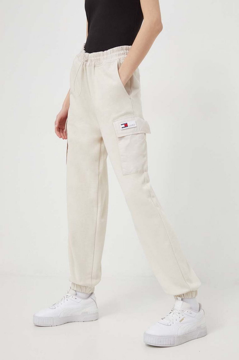 Tommy Jeans spodnie dresowe kolor beżowy gładkie DW0DW17313