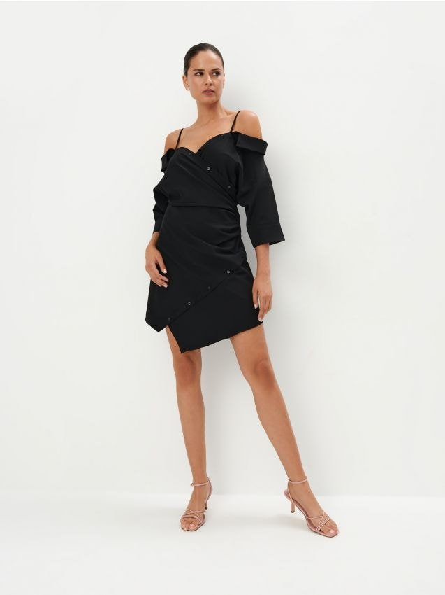 Mohito - Czarna sukienka mini z odkrytymi ramionami - czarny