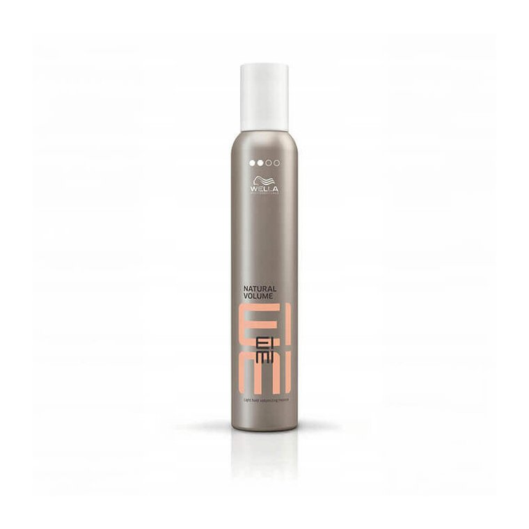 Wella Professionals EIMI Natural Volume pianka zwiększająca objętość włosów 500 ml