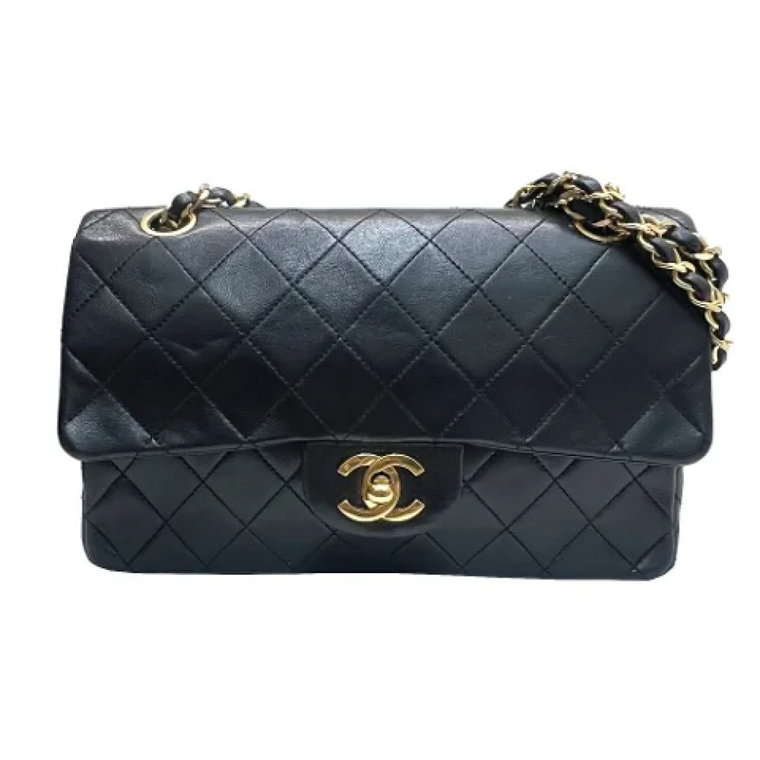 Luksusowa czarna skórzana torba na ramię Chanel Vintage