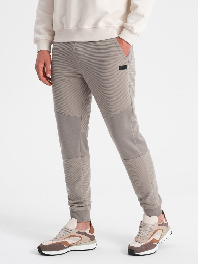 Męskie spodnie dresowe ze wstawkami z tkaniny ottoman - popielate V4 OM-PASK-0127