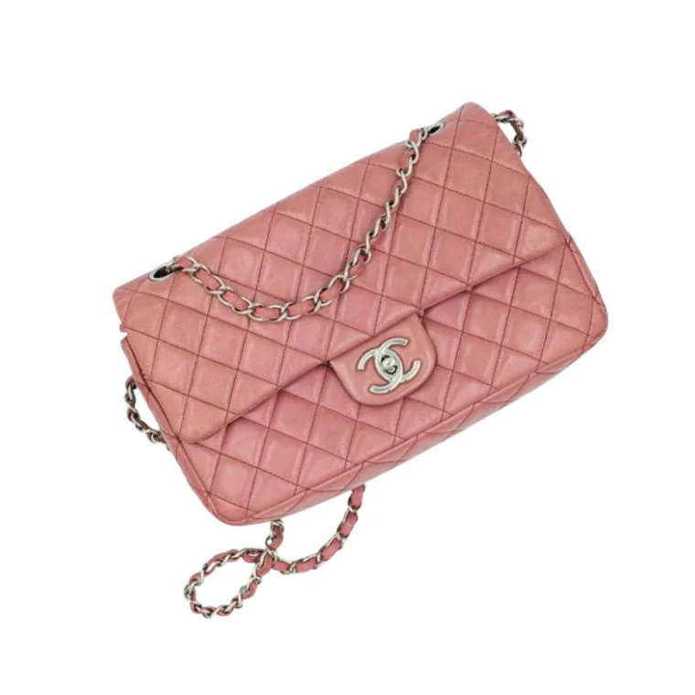 Używana różowa skórzana torebka Chanel na ramię Chanel Vintage