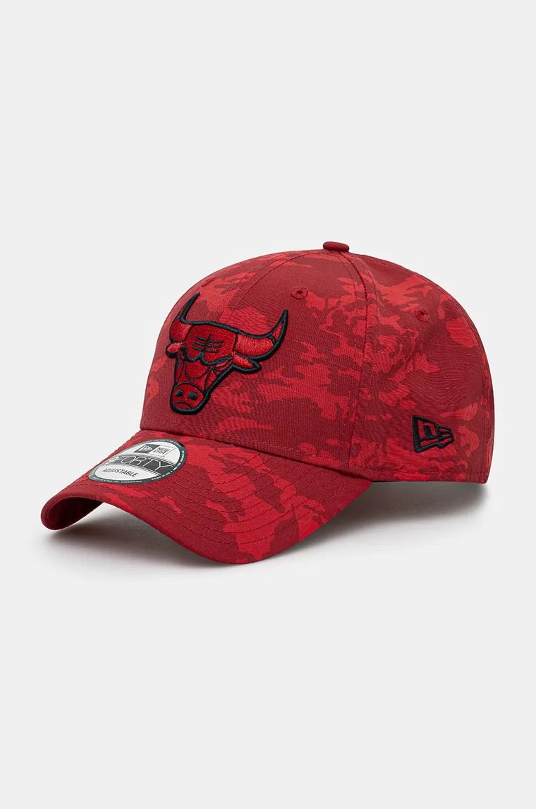 New Era czapka z daszkiem TONAL CAMO AOP 9FORTY CHICAGO BULLS kolor czerwony wzorzysta 60565360