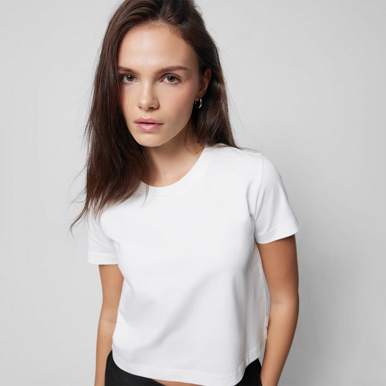 Damski t-shirt crop top Outhorn OTHAW23TTSHF0922 - kremowy