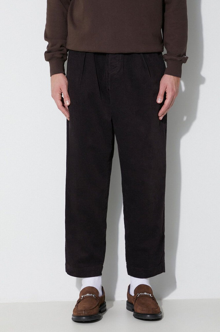 Universal Works spodnie sztruksowe PLEATED TRACK PANT kolor brązowy proste 29519