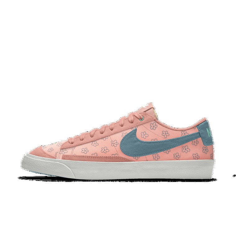 Damskie buty personalizowane Nike Blazer Low '77 By You - Różowy