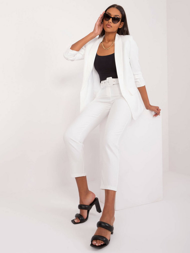 Spodnie z materiału biały elegancki materiałowe chinosy nogawka prosta pasek kieszenie